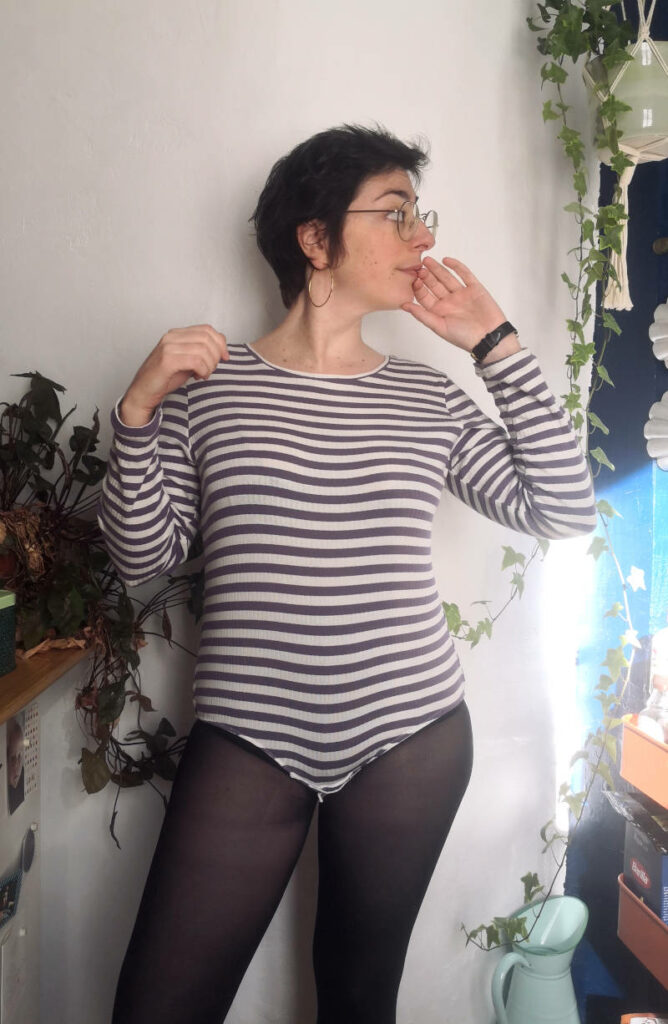 body Sora de Lise Tailor en jersey côtelé marinière