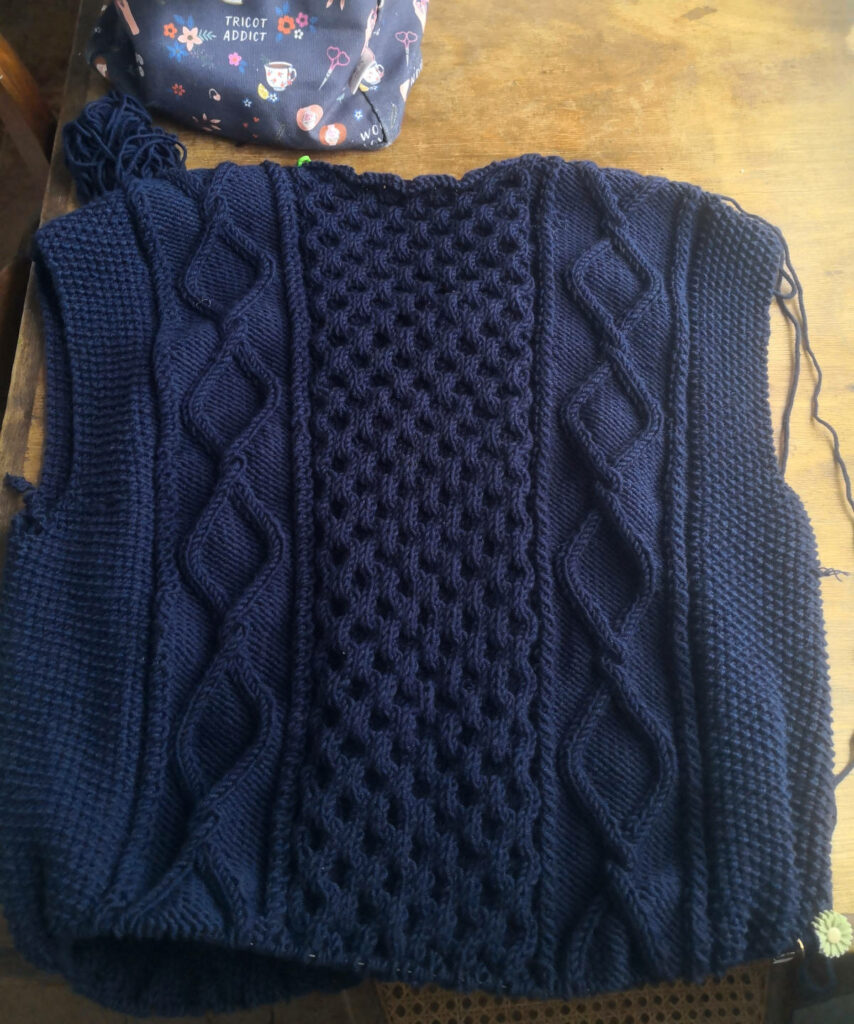 dos du Dagmar Zipper Sweater de Petite Knit en cours