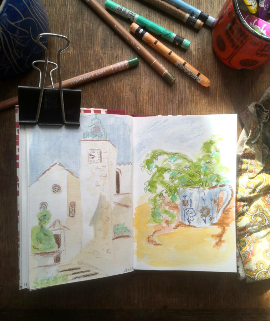 double page carnet de croquis d'observation en couleurs