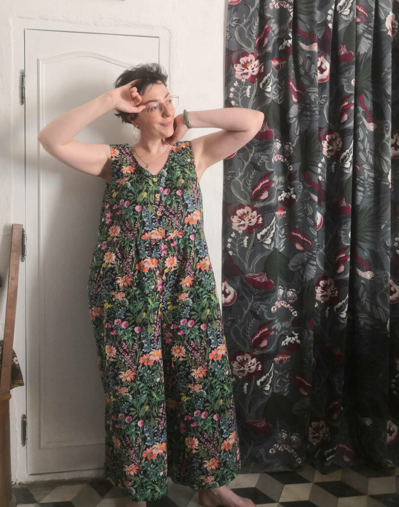 combinaison Jazz de Ready to Sew dans un vieux rideau
